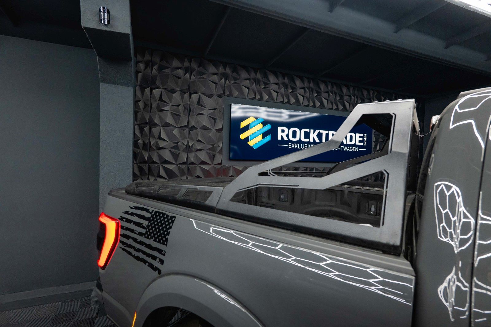 Fahrzeugabbildung Ford F150 5.0L V8 4x4 Offroad SuperCrew RAPTOR 19%