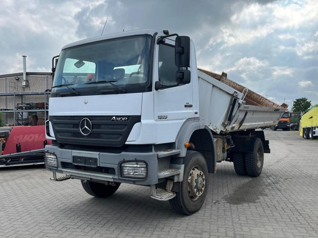 Mercedes-Benz Axor 1823 AK 4x4 2-Achs Allradkipper Meiller 