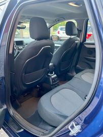 BMW 218 Active Tourer - 11