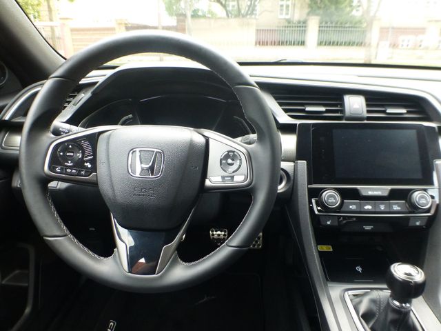 Honda Civic 1,5 i-VTEC Turbo Prestige