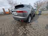 Jaguar E-Pace D180 AWD Corris Gray Metallic - Jaguar E-Pace aus 2018