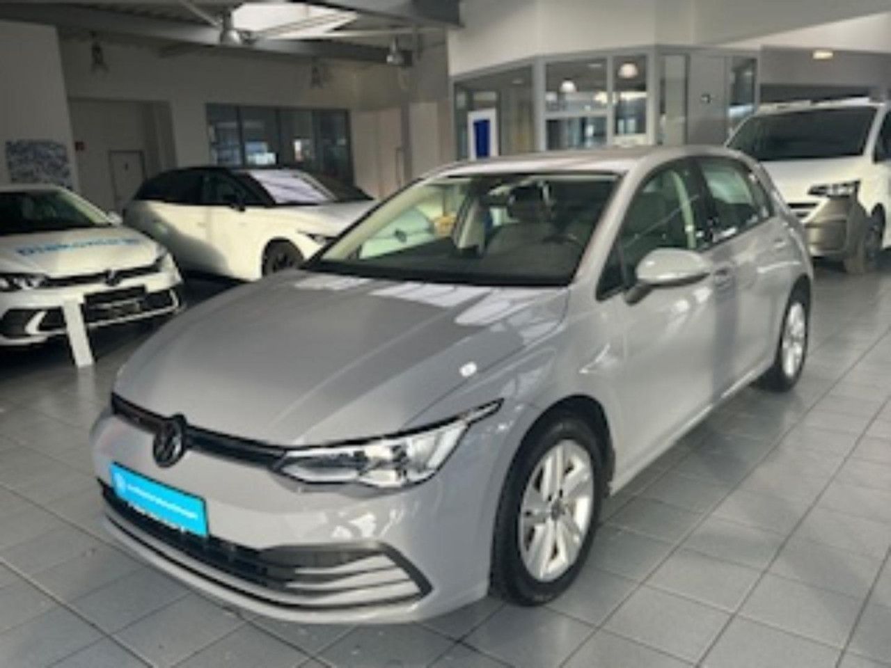 Volkswagen Golf VIII Life 1.5 TSI LED Navi Keyless Start foto 3