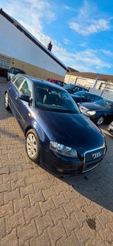 Audi A3 1.6 Ambiente Sportback - Audi A3 aus 2005: Sportback