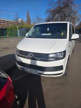 Volkswagen Vw T6 9 Sitze - Volkswagen T6 Transporter in Halle