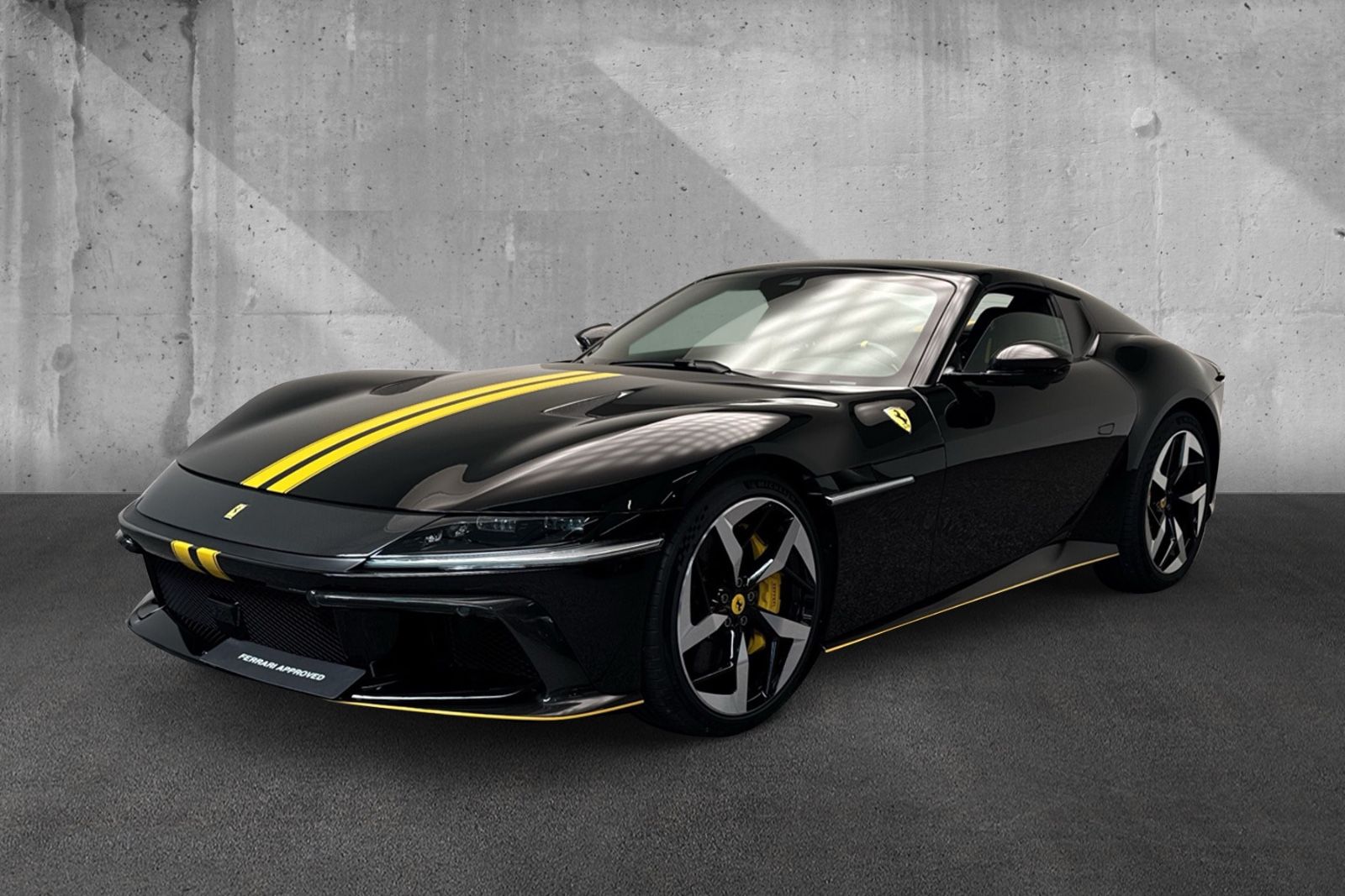 Fahrzeugabbildung Ferrari 12Cilindri Spider*Painted Stripe*Full Carbon*