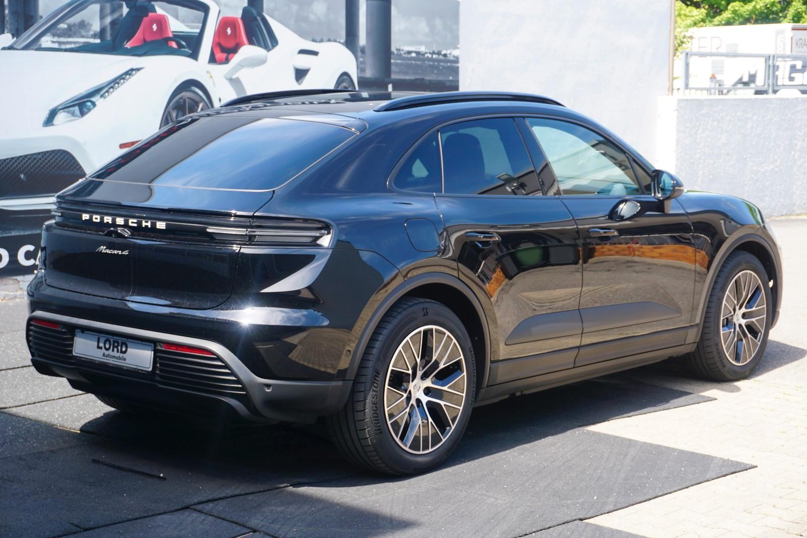 Porsche Macan Electric 4*PASM*Pano*SportChrono*ACC*18Weg