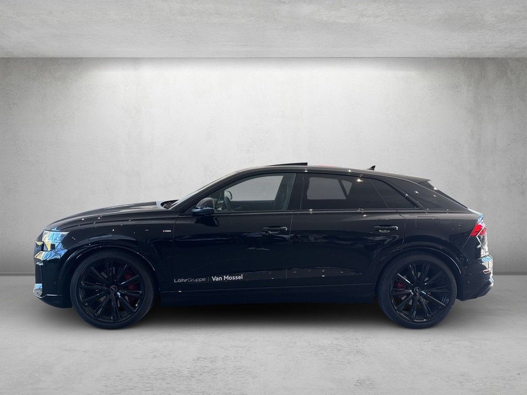 Audi Q8 SUV TFSI e quattro 360 kW tiptronic imagem 2