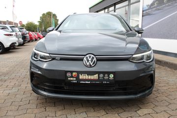 Fahrzeugabbildung Volkswagen Golf VIII 2.0 TDI Variant R-Line