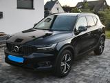 Volvo XC40 D4 AWD R Design Geartronic - Volvo XC40 in Kassel