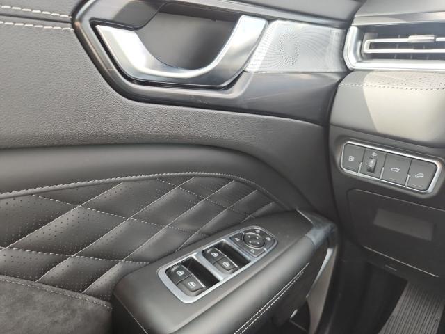 GWM Wey 03 Luxury 4WD AHK Head-Up Sitzklima Infinity