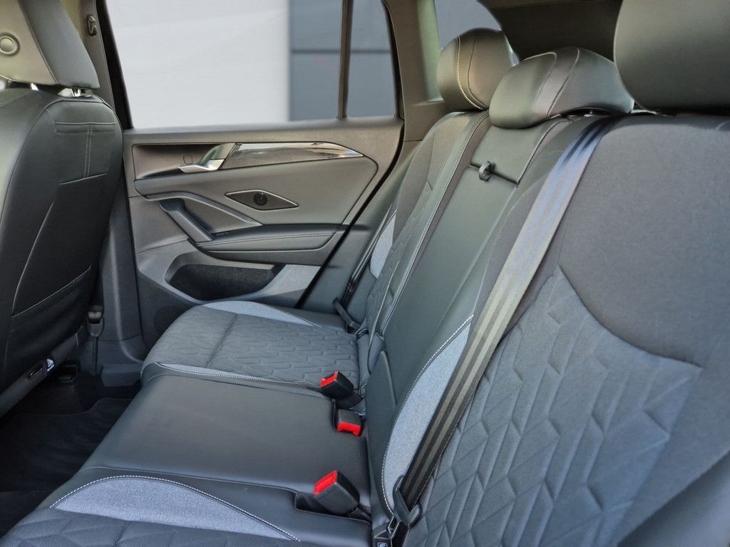 Tiguan 2.0 TDI Goal *DSG*AHK*STANDH*REAR VIEW*LE