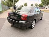 Toyota Avensis 2.0 Executive Lim. - Toyota Avensis in Nürnberg