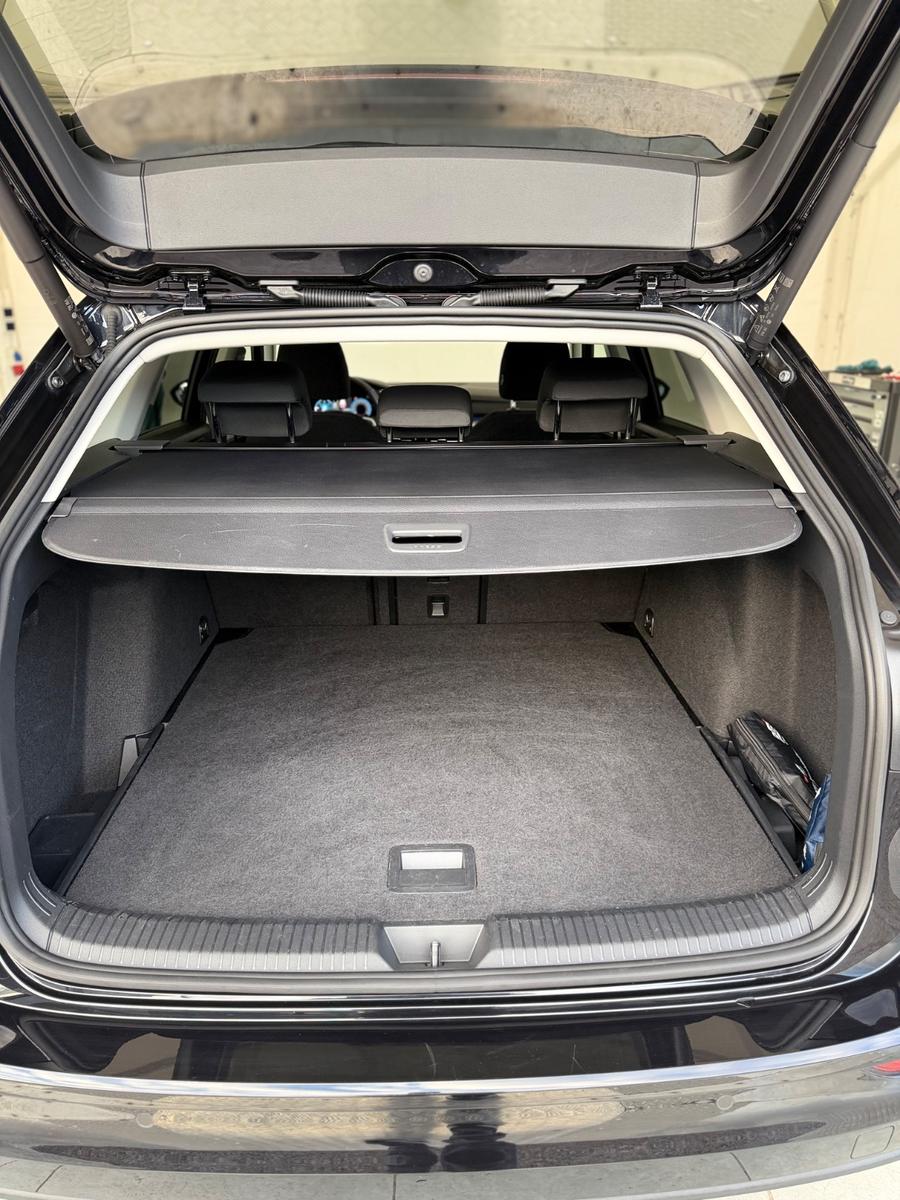 Volkswagen Golf VIII Variant Life, миниатюра 12