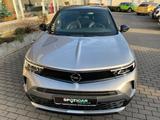 Opel Mokka e LED/Klimaaut./Nav./Tot.Wink./Wint.P./PP - mit Elektro-Antrieb: Allwetterreifen