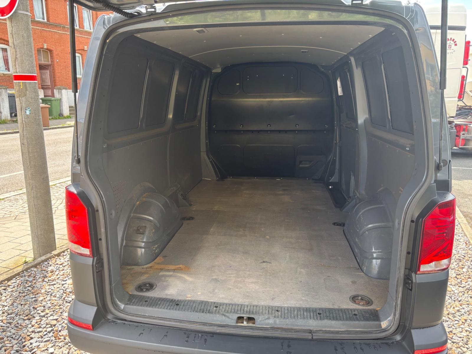 Volkswagen T6 Kasten LR 2.0 TDI DSG,Navi,Kamera,AHK,Klima,S