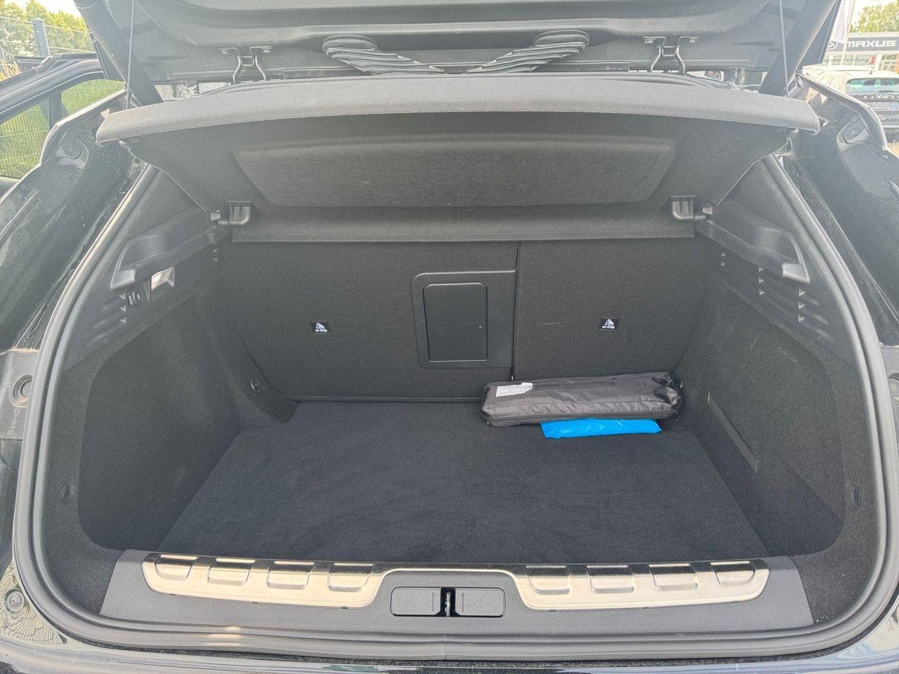 DS Automobiles DS4 PureTech 130 RIVOLI KAMERA SCHIEBEDACH