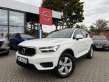 Volvo XC 40 T3 2WD SHZ/WINTER/NAVI/KAMERA - weiße Volvo XC40