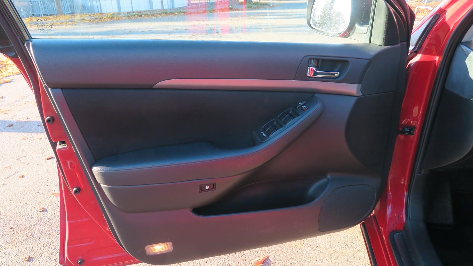 Toyota Avensis 2006 — photo 9