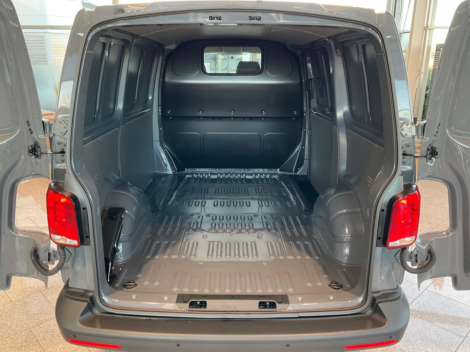 Volkswagen T6.1 Transporter 2.0TDI Kasten 150PS EPH SHZ APP