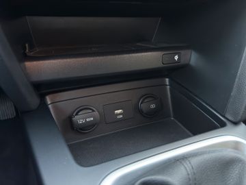 Kia Ceed 1.4 T Navi Kamera AHK Klima Tempomat