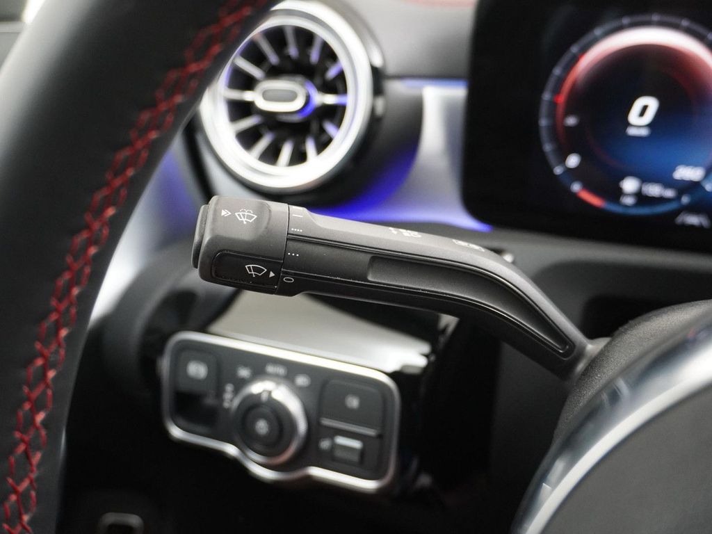 Mercedes-Benz CLA 250 e AMG Premium Plus | Panorama - Schiebed