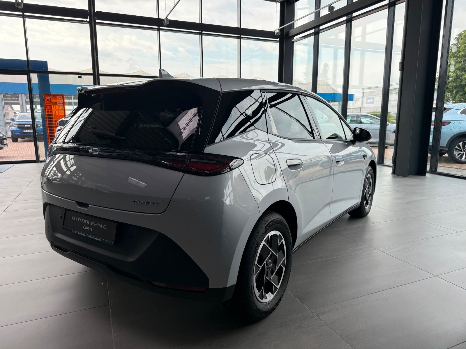 BYD DOLPHIN