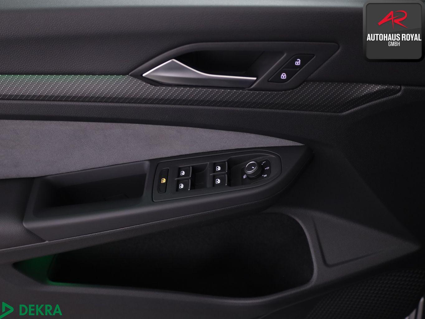 Volkswagen Golf VIII Variant 2.0 TDI R LINE HEADUP,CARPLAY, миниатюра 13