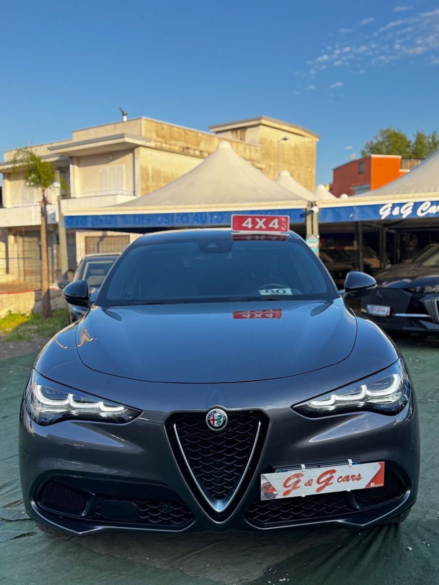 Alfa Romeo Stelvio 2.2 Turbodiesel 210 CV AT8 Q4 imagem 2