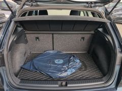 SEAT Arona 1.0 TSI Xcellence~gepflegt