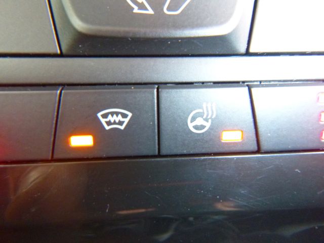 Fahrzeugabbildung Ford Puma Titanium S/S >NAV/LED/KAM/PDC/SHZ/ACC<