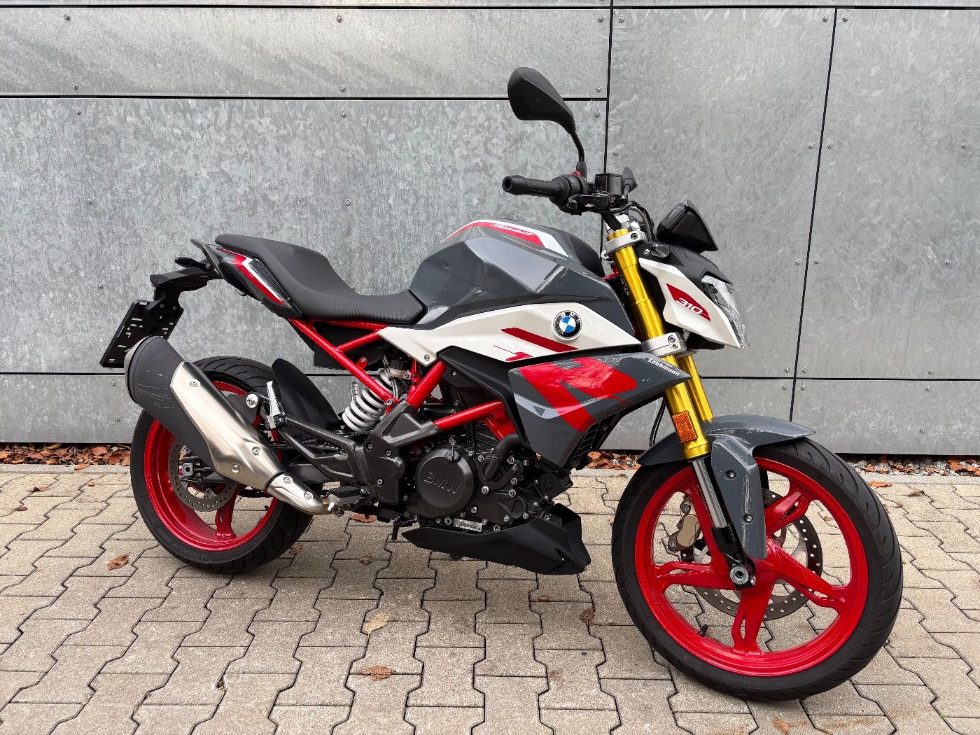 Fahrzeugabbildung BMW G 310 R Style Sport gepflegter Zustand