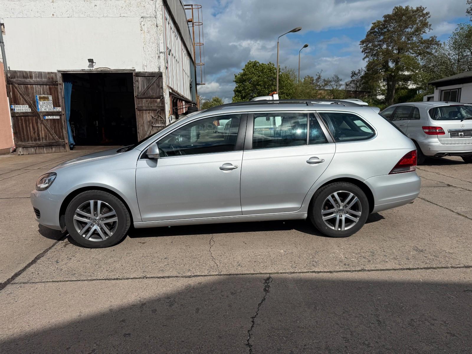 Volkswagen Golf 2010 — photo 5