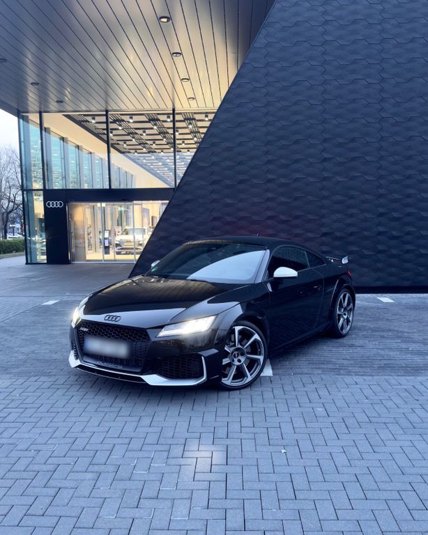 Image of Audi TT RS