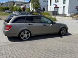 Mercedes-Benz C 300 CDI 4MATIC T AVANTGARDE Autom. AVANTGARDE - Mercedes-Benz C 300: Cdi 4matic