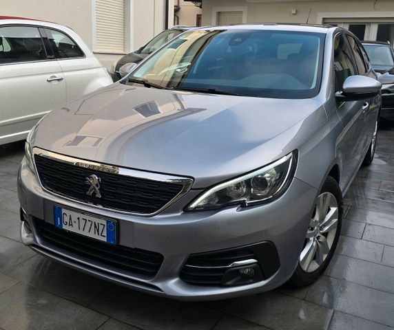 Peugeot 308 BlueHDi 130 S&S Allure