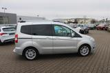 Ford Tourneo Courier Titanium - silberne Ford Tourneo Courier