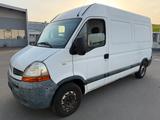 Renault Master L2H2 - Renault Master aus 2010: Van