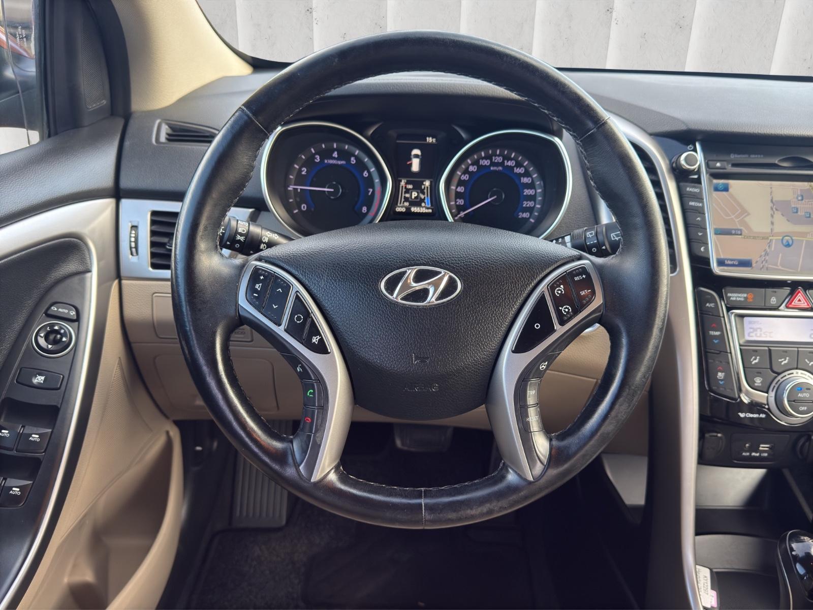 Hyundai i30 blue Premium*Autom.*Leder*1.Hand*Scheckheft*