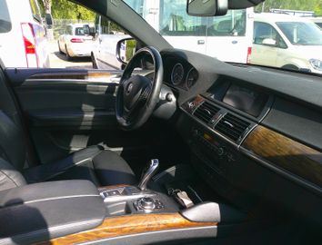 BMW X6 - 8