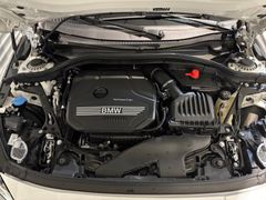 Fahrzeugabbildung BMW 218 Gran Coupé M Sport -- HeadUp/ACC/19LM