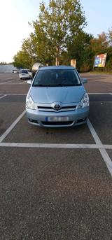 Toyota Corolla Verso 2.2-I-D-CAT - Toyota Corolla Verso aus 2007 mit Diesel-Antrieb