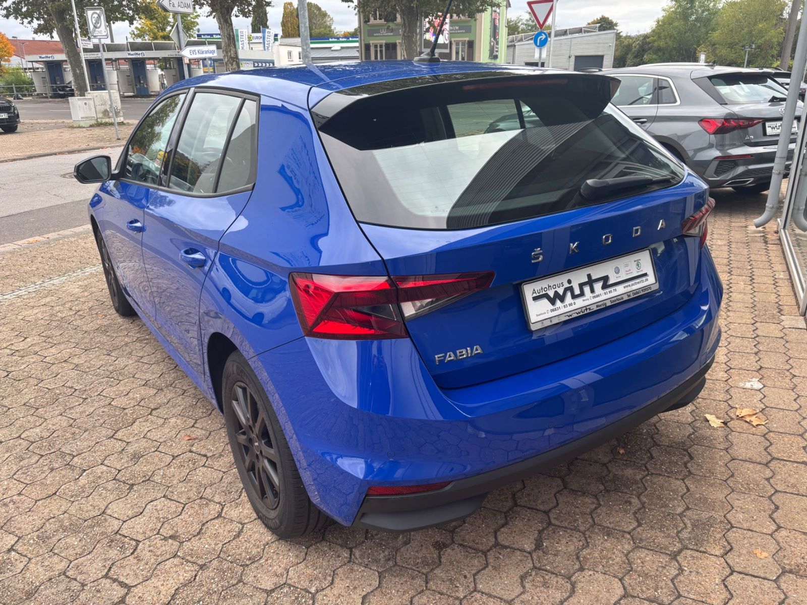Fahrzeugabbildung SKODA Fabia 1.0 TSI ACC