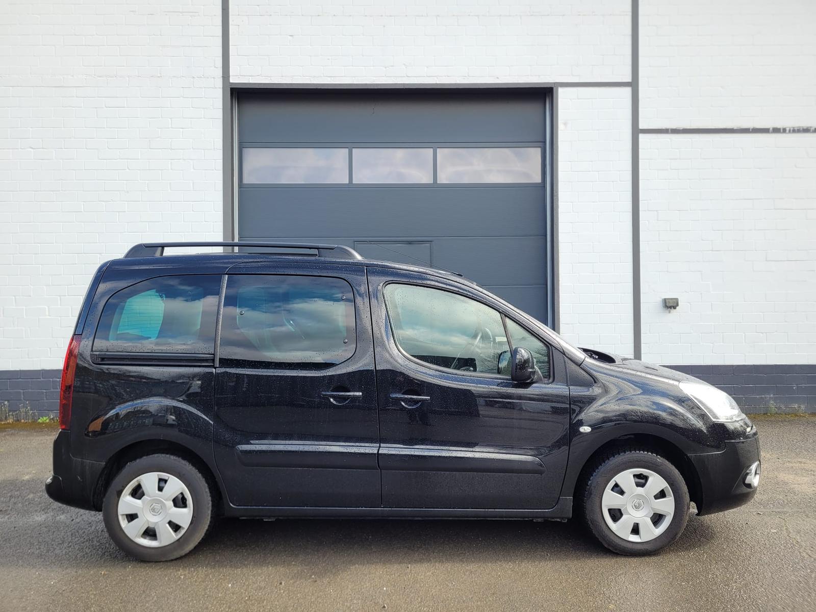 Citroën Berlingo Selection KLIMA PANO TEMPOM PDC 5.SITZE