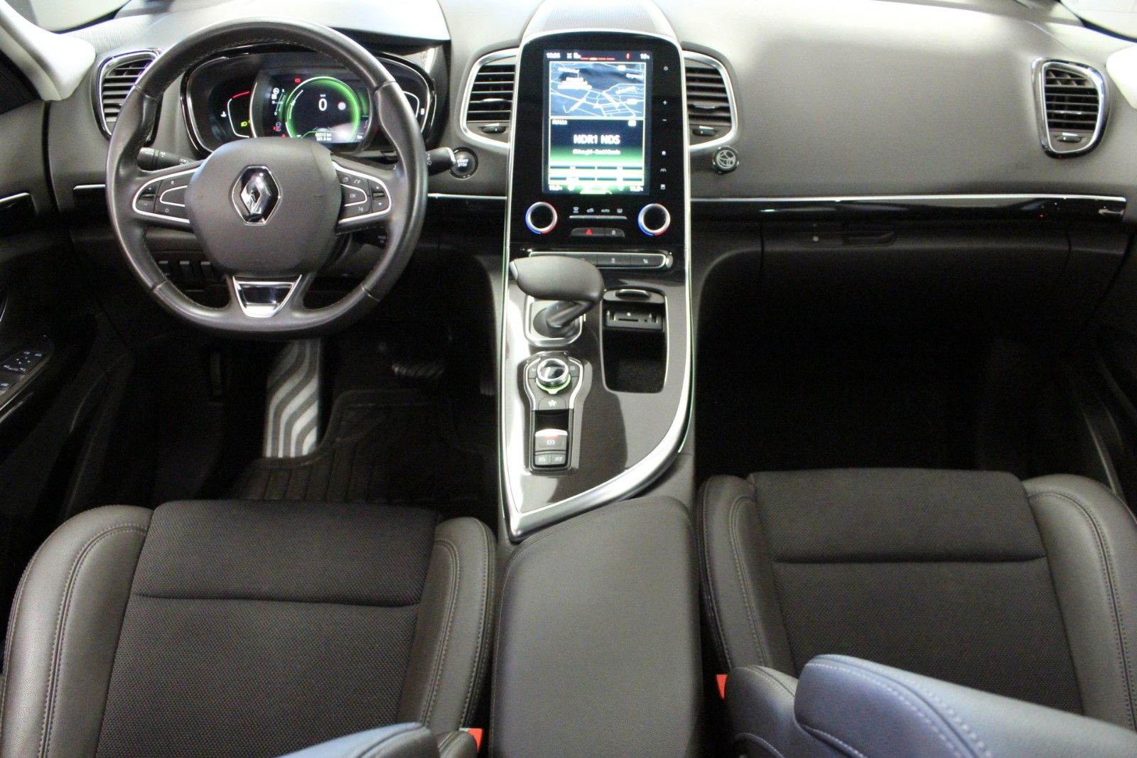 Fahrzeugabbildung Renault Espace ENERGY TCe 200 EDC Intens 7 Sitzer