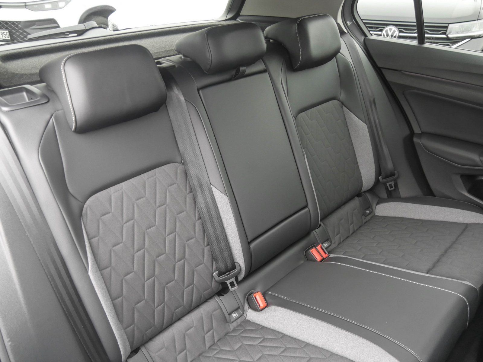 Volkswagen Golf - Bild 4