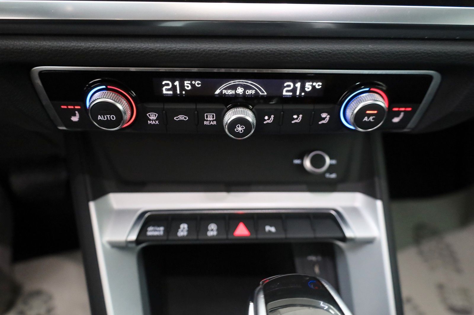 Fahrzeugabbildung Audi Q3 Sportback 35 TDI,Leder,Navi,LED,SH,Carplay