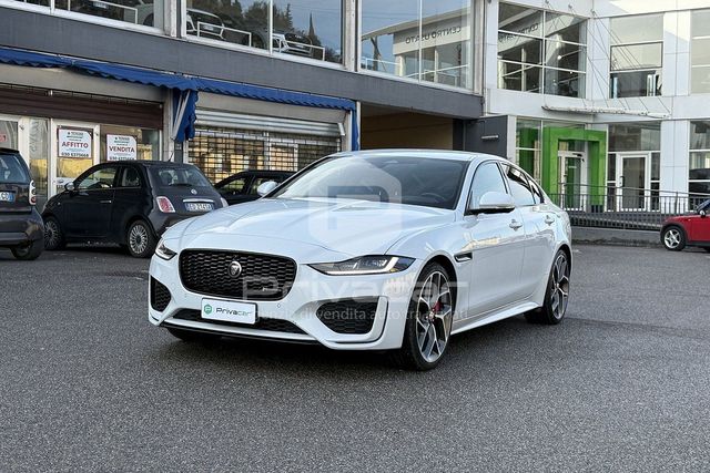 Jaguar JAGUAR XE 2.0 300 CV AWD aut. R-Dynamic Black