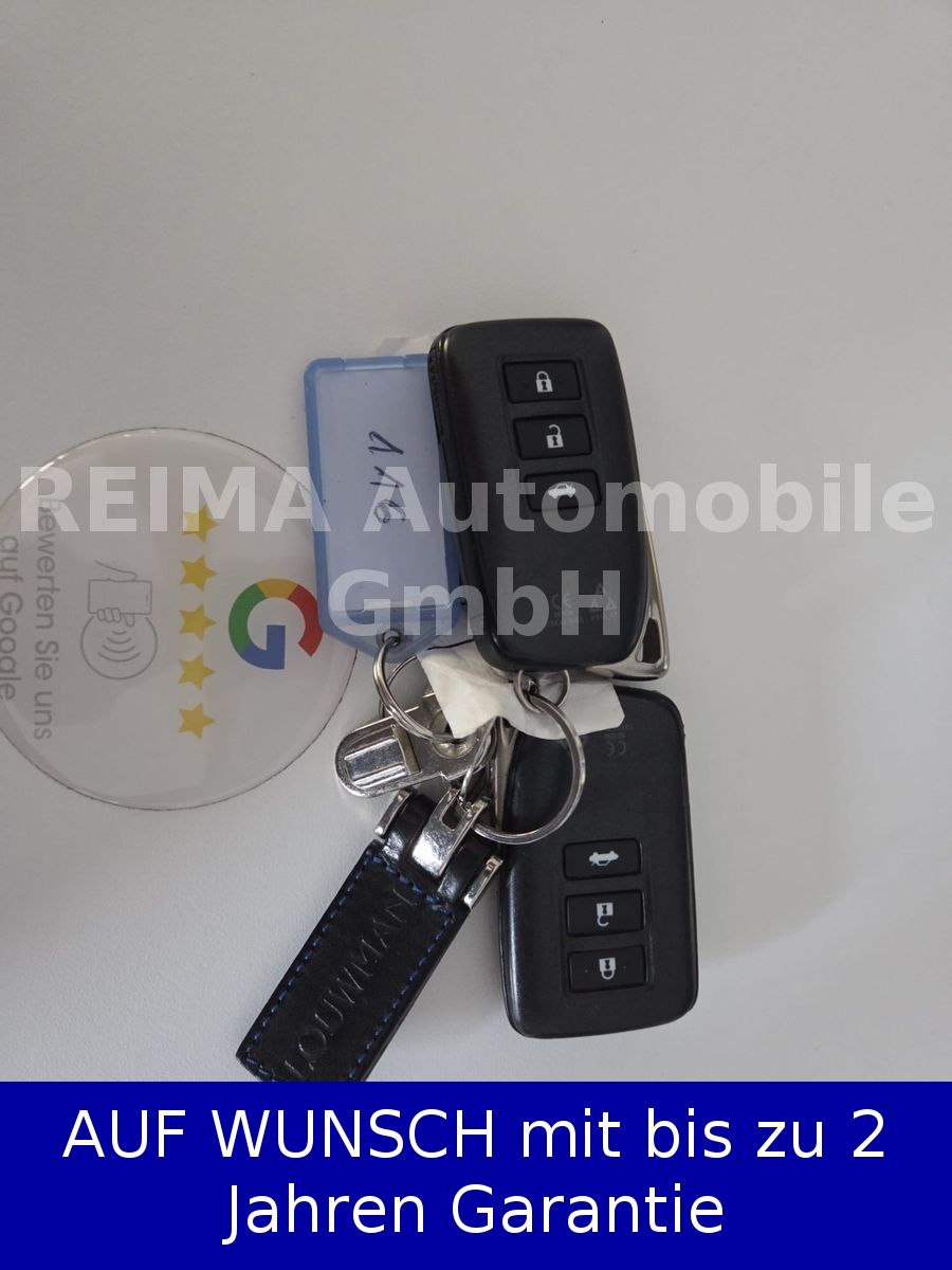 Fahrzeugabbildung Lexus RC 300h Coupé Automatik F SPORT, Leder