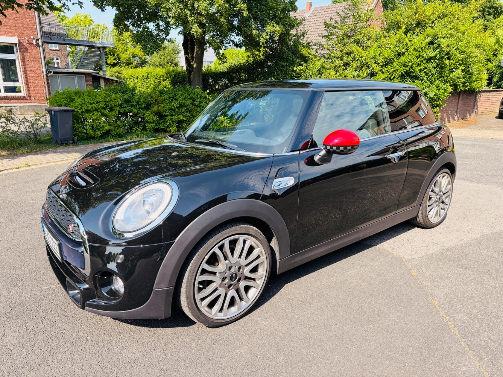 MINI COOPER_S Leder+Navi+Panorama-Dach+Schiebedach