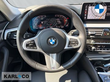 BMW 520 - 12